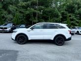 Thumbnail of 2022 Glacial White Pearl Kia Sorento