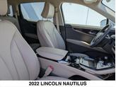 Thumbnail of 2022 SILVER RADIANCE METALLIC Lincoln Nautilus