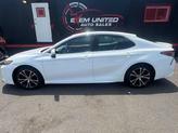 Thumbnail of 2018 Super White Toyota Camry