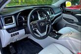 Thumbnail of 2018 Celestial Silver Metallic Toyota Highlander