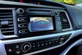 Thumbnail of 2018 Celestial Silver Metallic Toyota Highlander