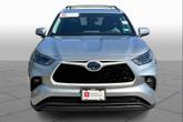 Thumbnail of 2024 Celestial Silver Metallic Toyota Highlander Hybrid