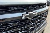 Thumbnail of 2025 Sterling Gray Metallic Chevrolet Traverse