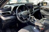 Thumbnail of 2022 Midnight Black Metallic Toyota Highlander