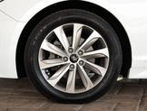 Thumbnail of 2017 Quartz White Pearl Hyundai SONATA