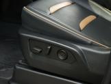 Thumbnail of 2023 Onyx Black GMC Yukon