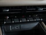 Thumbnail of 2025 Onyx Black GMC Canyon