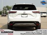 Thumbnail of 2022 Summit White Buick Envision