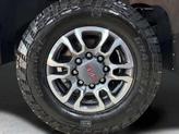 Thumbnail of 2022 Onyx Black GMC Sierra 2500