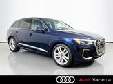 Photo of 2025 Waitomo Blue Metallic Audi Q7