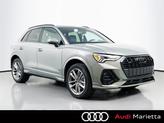 Photo of 2025 Chronos Gray Metallic Audi Q3
