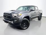 Thumbnail of 2018 Magnetic Gray Metallic Toyota Tacoma