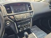 Thumbnail of 2018 Brilliant Silver Nissan Pathfinder