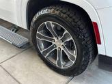 Thumbnail of 2023 Bright White Clearcoat Jeep Grand Wagoneer