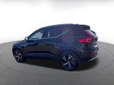 Thumbnail of 2024 Onyx Black Metallic Volvo XC40