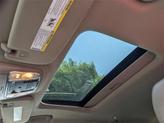Thumbnail of 2016 Bright White Clearcoat Jeep Grand Cherokee