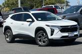 Thumbnail of 2025 Summit White Chevrolet Trax
