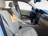 Thumbnail of 2009 White BMW 328