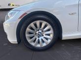 Thumbnail of 2009 White BMW 328