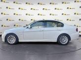 Thumbnail of 2009 White BMW 328