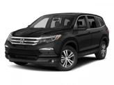 Photo of 2017 White Honda Pilot