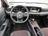 Thumbnail of 2025 Aspen White Tricoat Nissan Kicks