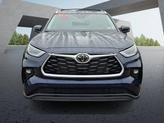 Thumbnail of 2023 Blue Toyota Highlander