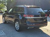 Thumbnail of 2021 Deep Black Pearl   2T2t Volkswagen Atlas
