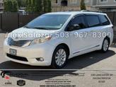 Thumbnail of 2011 Blizzard Pearl Toyota Sienna