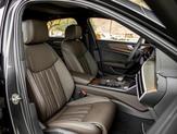 Thumbnail of 2025 Daytona Gray Pearl Effect Audi A6