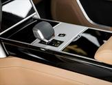 Thumbnail of 2025 Green Land Rover Range Rover