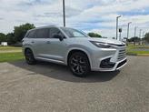 Photo of 2025 Celestial Silve Lexus TX 500h
