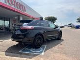 Thumbnail of 2021 Agate Black Metallic Ford Edge