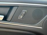 Thumbnail of 2021 Agate Black Metallic Ford Edge
