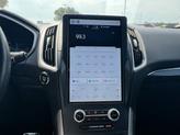 Thumbnail of 2021 Agate Black Metallic Ford Edge