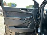 Thumbnail of 2021 Agate Black Metallic Ford Edge