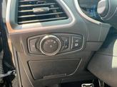 Thumbnail of 2021 Agate Black Metallic Ford Edge