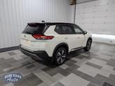 Thumbnail of 2023 Pearl White Tricoat/Super Black Nissan Rogue