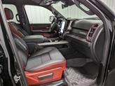 Thumbnail of 2025 Diamond Black Crystal Pearlcoat RAM 1500