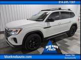 Photo of 2024 Pure White Volkswagen Atlas