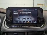 Thumbnail of 2023 Pearl White Tricoat/Super Black Nissan Rogue