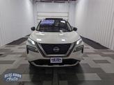 Thumbnail of 2023 Pearl White Tricoat/Super Black Nissan Rogue