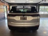 Thumbnail of 2025 Silver Zynith Clearcoat Jeep Wagoneer S
