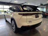 Thumbnail of 2025 Bright White Clearcoat Jeep Wagoneer S
