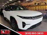 Photo of 2025 Bright White Clearcoat Jeep Wagoneer S