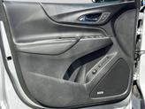 Thumbnail of 2021 Silver Ice Metallic Chevrolet Equinox