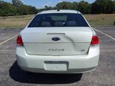 Thumbnail of 2010 Green Ford Focus