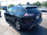 Thumbnail of 2022 Diamond Black Crystal Pearlcoat Jeep Cherokee