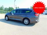 Thumbnail of 2019 Granite Crystal Clearcoat Metallic Chrysler Pacifica