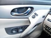 Thumbnail of 2020 White Nissan Rogue Sport
